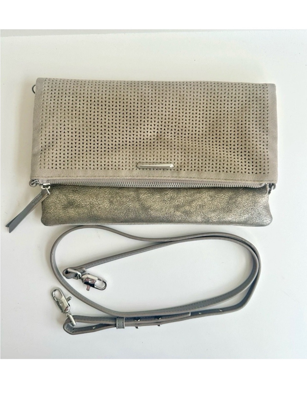 Stella & Dot Waverly Foldover Clutch with removable strap